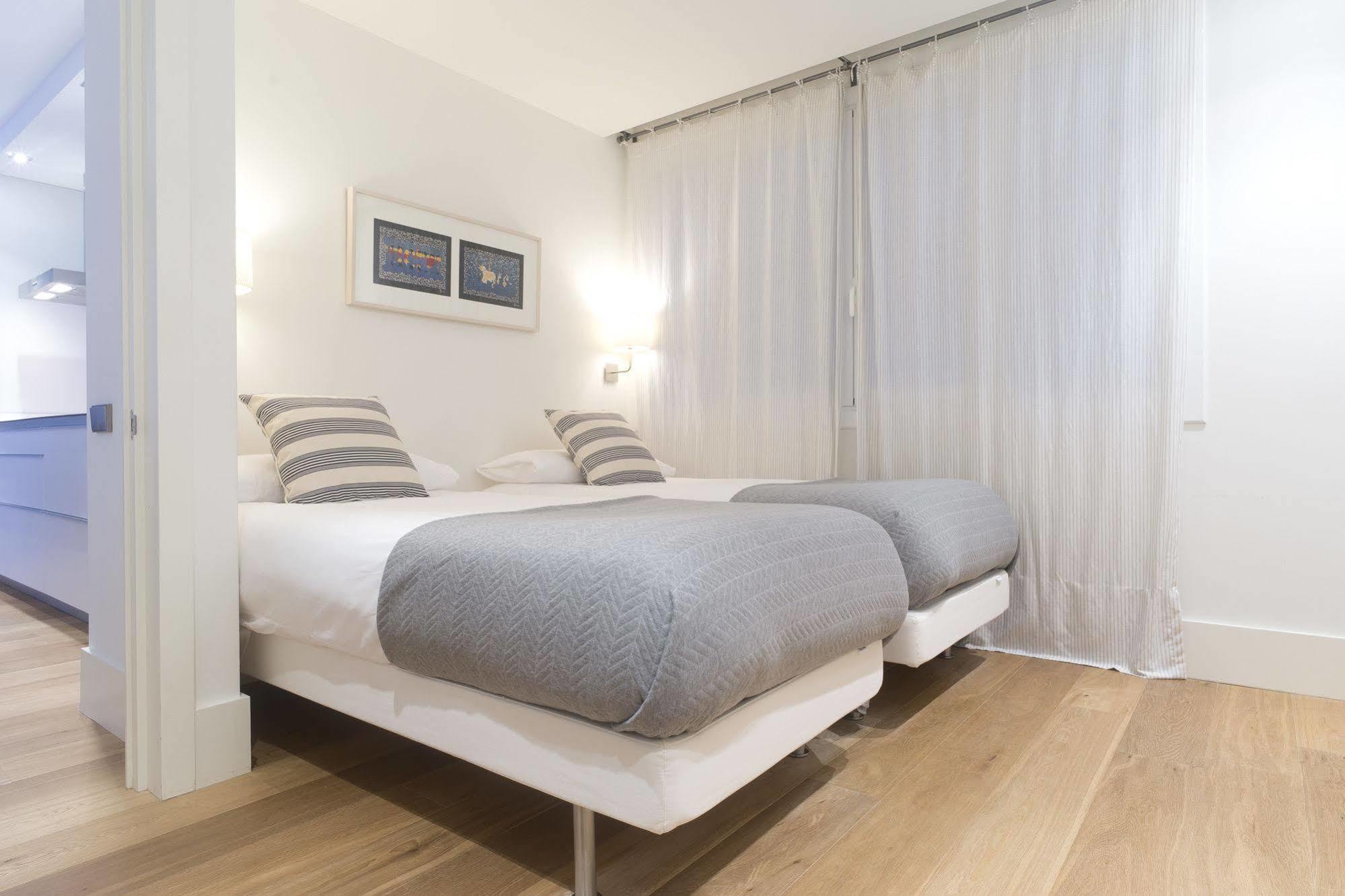 Avenida La Concha - Ib. Apartments San Sebastián Eksteriør billede